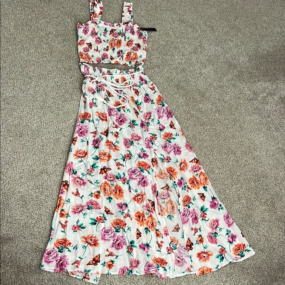 No Boundaries White Floral Two-Piece Maxi Dress with Pink and Orange Roses